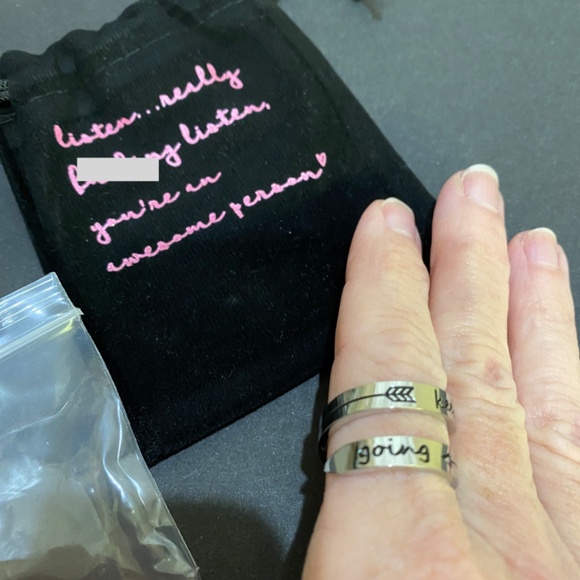 Women’s inspirational Ring Engraved Quote "Keep Fu**ing Going" - Picture 5 of 13